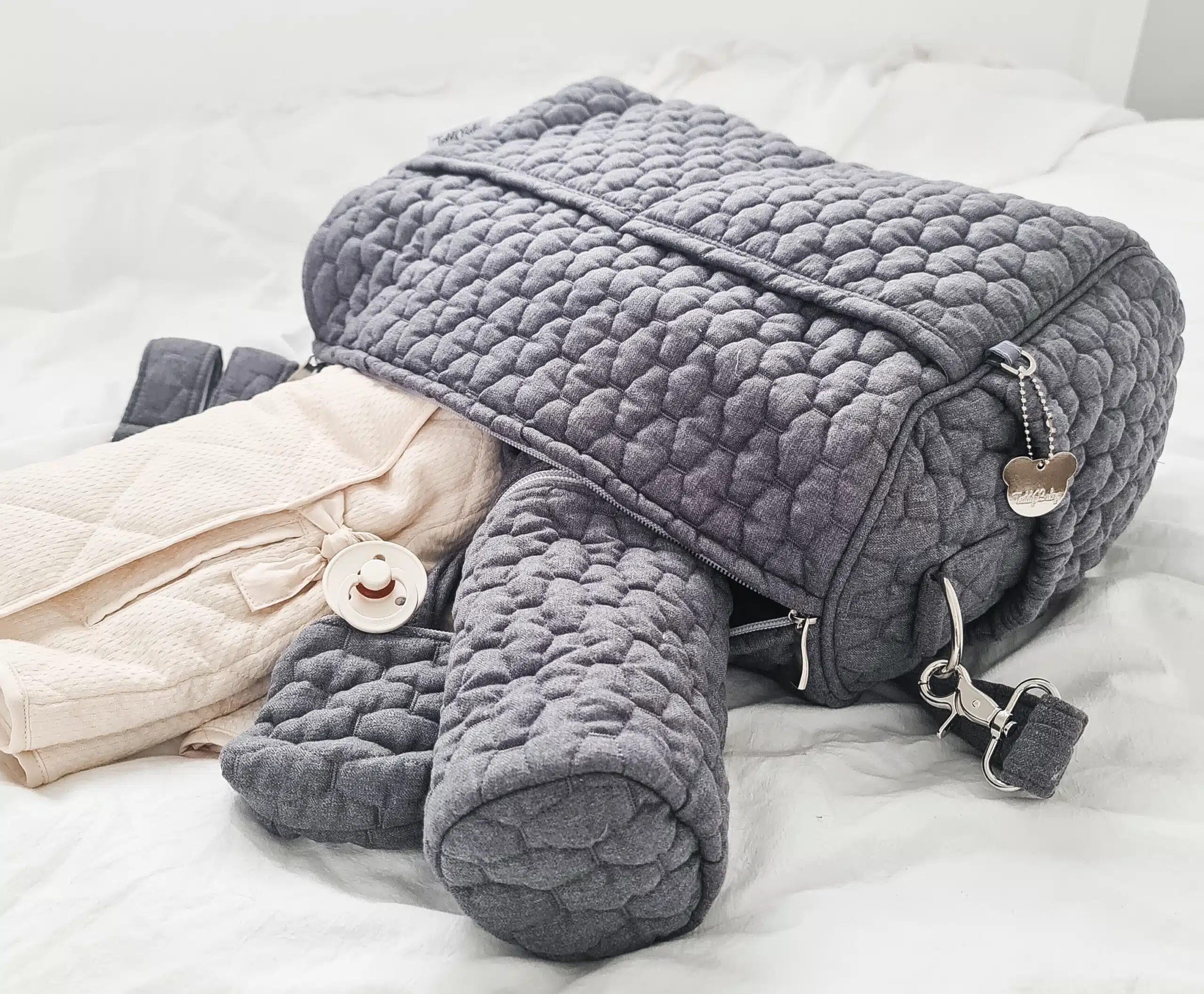 חבילת קוויליט אפור