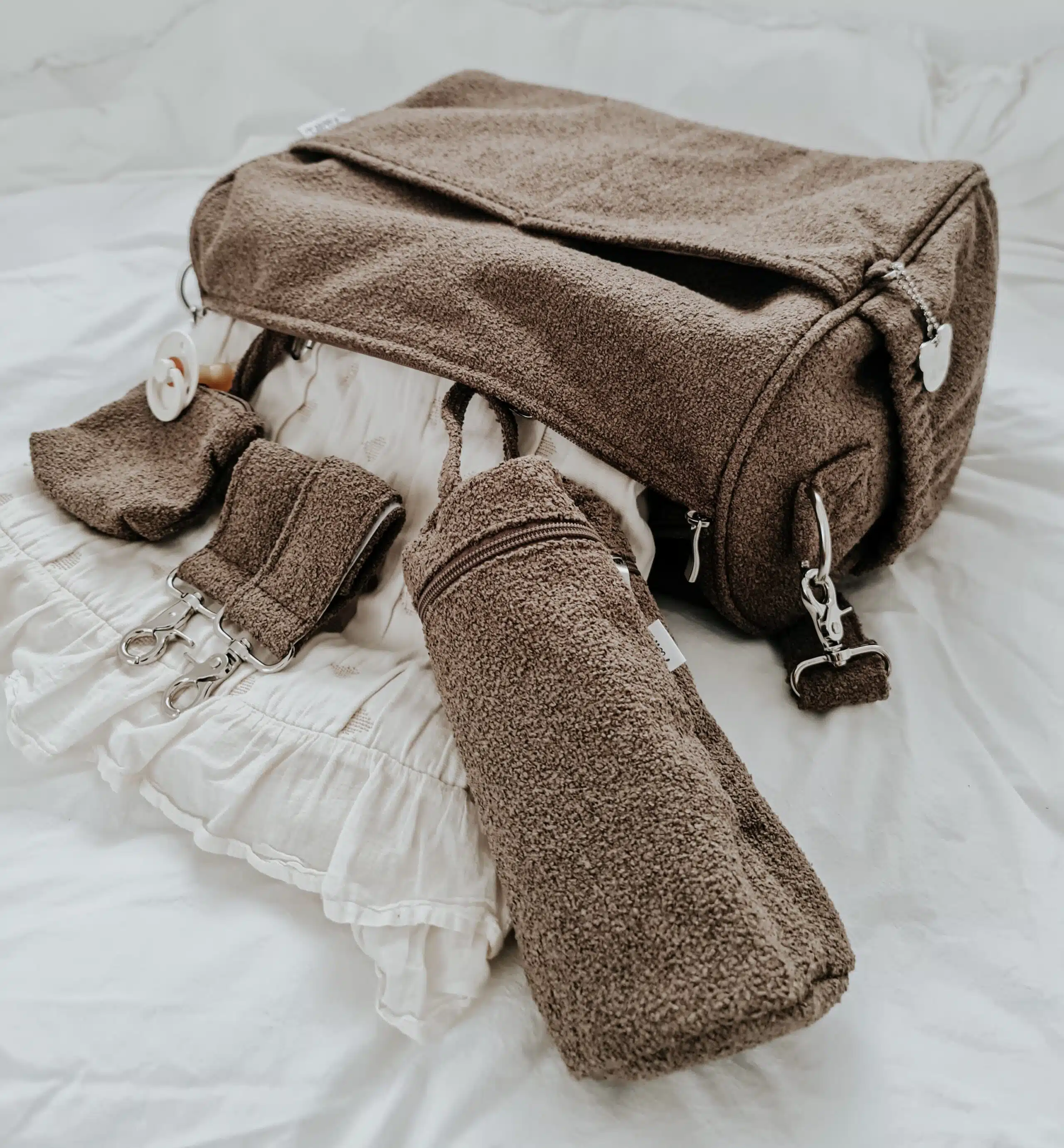 ⁦תיק החתלה - צמר חום⁩ – תמונה ⁦4⁩