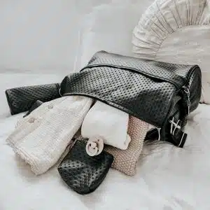 תיק החתלה - שחור נקודות