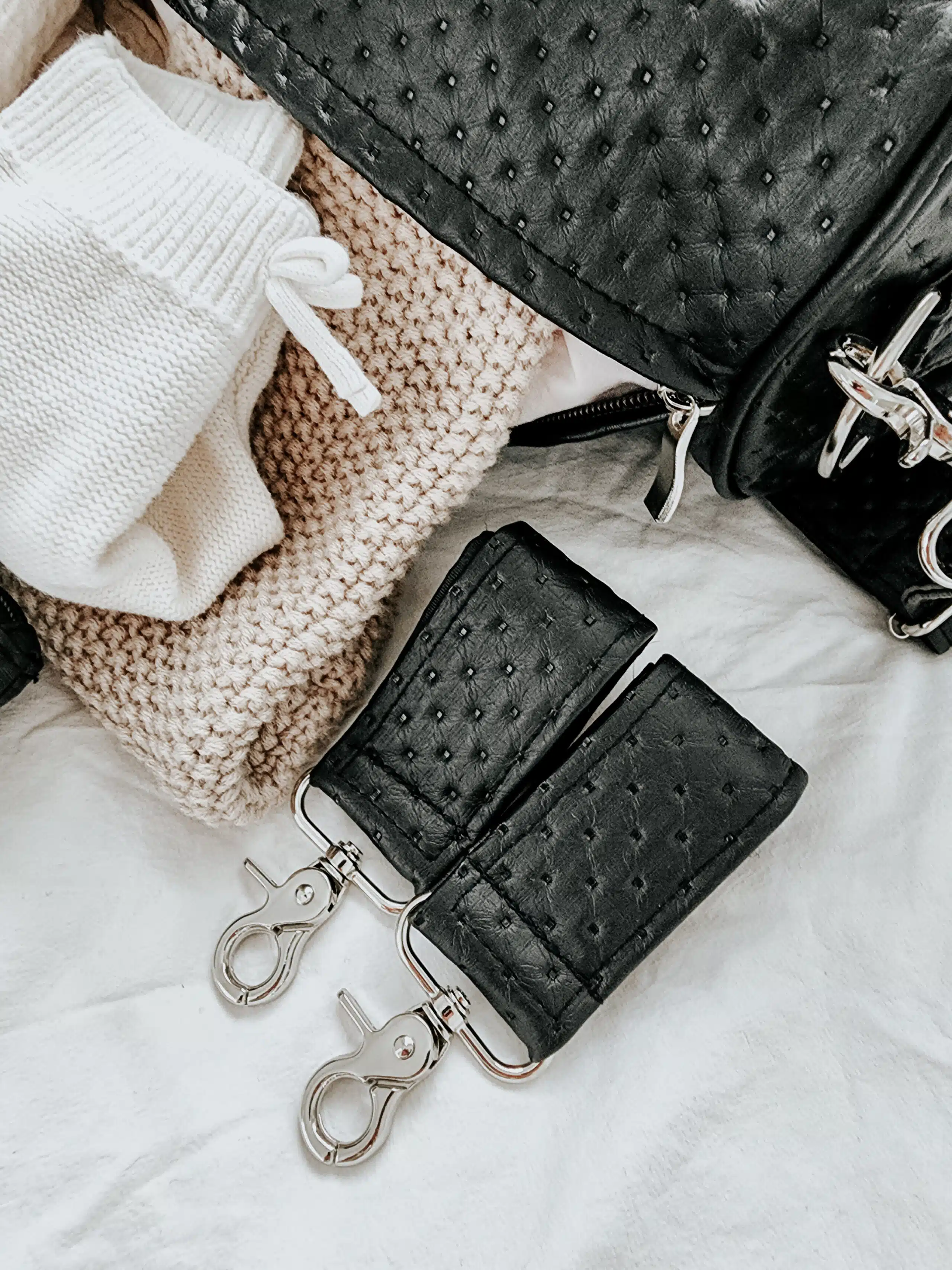 ⁦תיק החתלה - שחור נקודות⁩ – תמונה ⁦10⁩